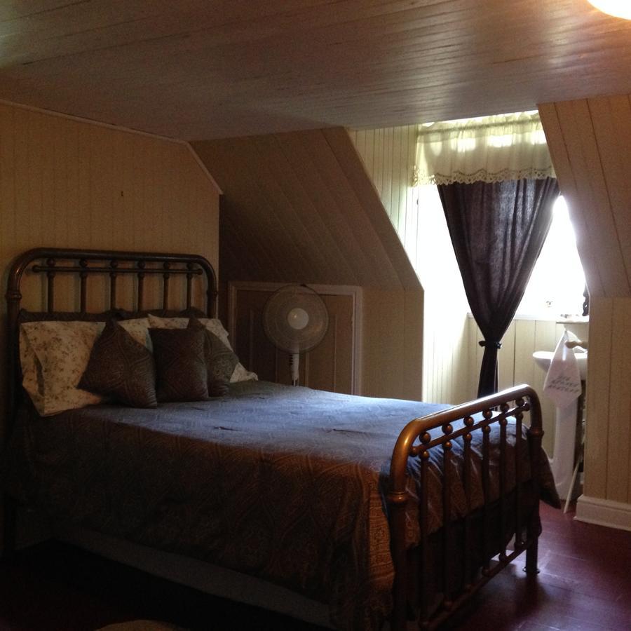 Auberge Les Blancs Moutons Saint-Laurent-de-l'ile d'Orleans Kültér fotó